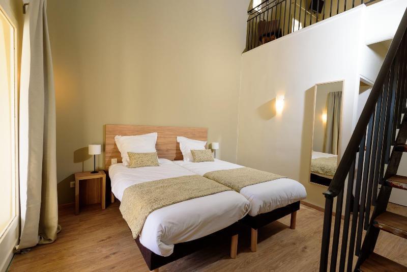 Hotel Belesso Фонвией Екстериор снимка