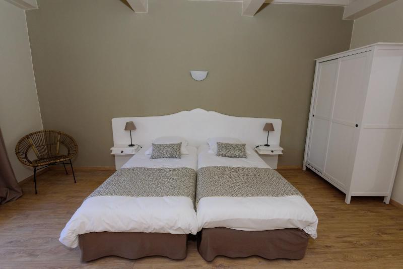 Hotel Belesso Фонвией Екстериор снимка