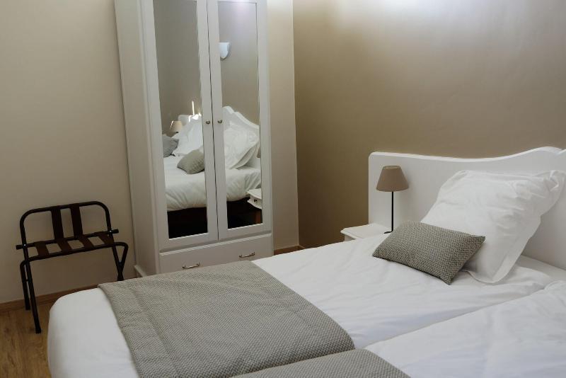 Hotel Belesso Фонвией Екстериор снимка